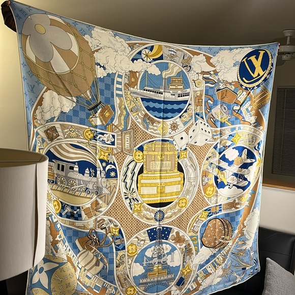 Louis Vuitton Shawl Monogram 30%Silk, 70% Cashmere including the box and ribbon - Picture 15 of 17